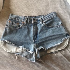 Levi Distressed Shorts
